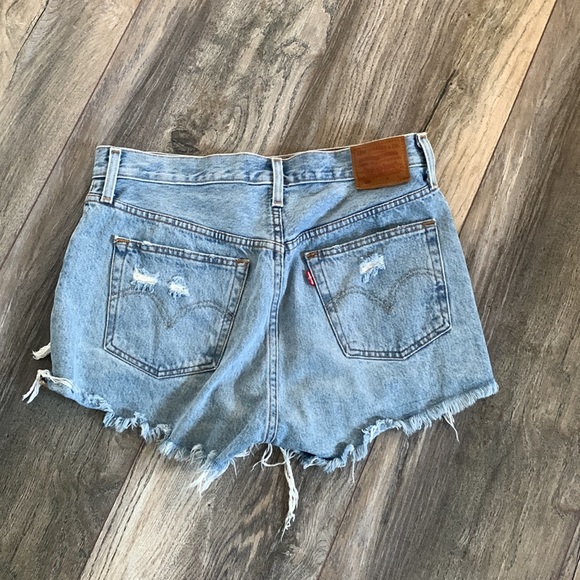 Levis 501 short - Picture 2 of 3